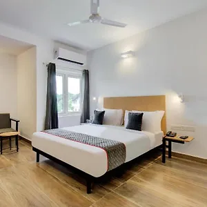 Hotel Xenia, Gcda, Kakkanad Kochi